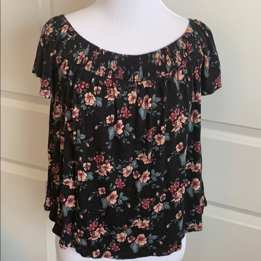 Xs American eagle floral top